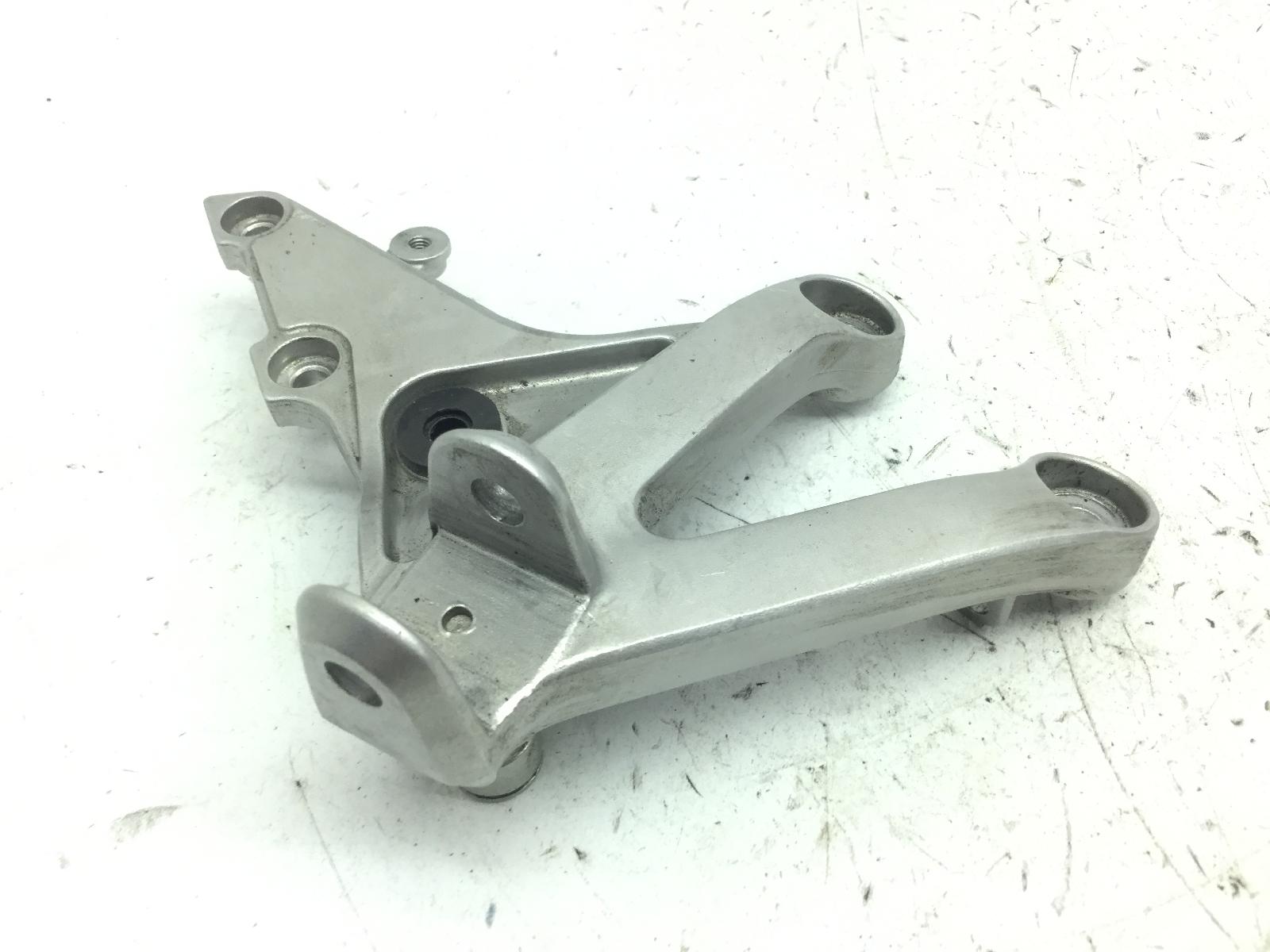 Honda cbr rr abs km0 600 staffa supporto pedana anteriore destra 2024 2026 pc69a4rk