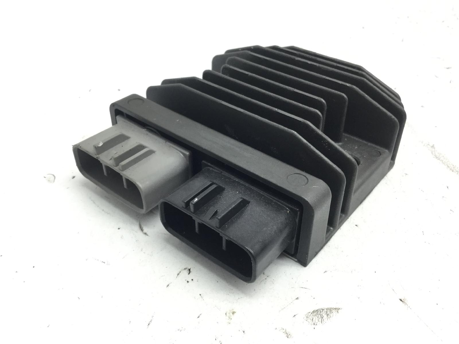 Honda cbr rr abs km0 600 regolatore di tensione 2024 2026 pc69a4rk