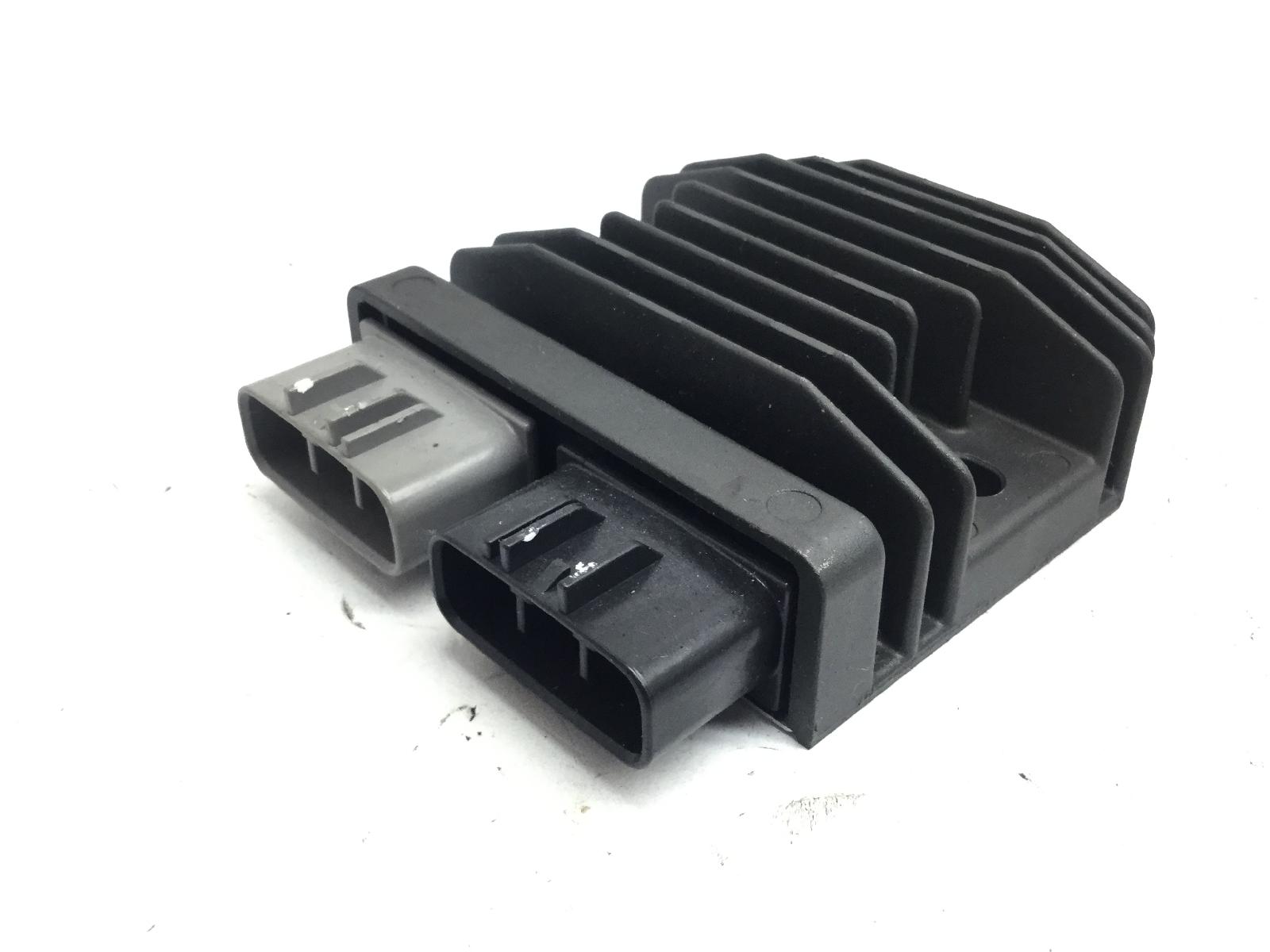 Honda cbr rr abs km0 600 regolatore di tensione 2024 2026 pc69a4rk