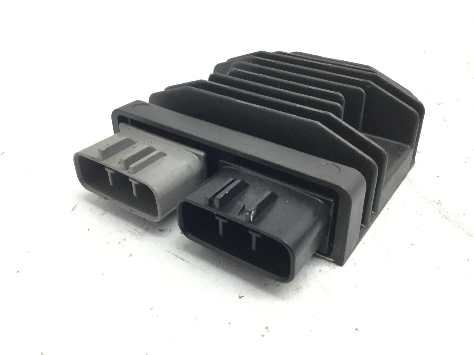 Honda cbr rr abs km0 600 regolatore di tensione 2024 2026 pc69a4rk