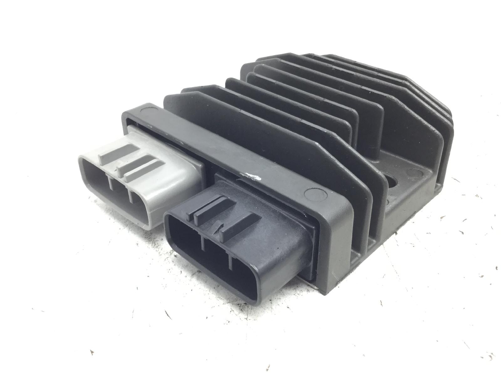 Honda cbr rr abs km0 600 regolatore di tensione 2024 2026 pc69a4rk