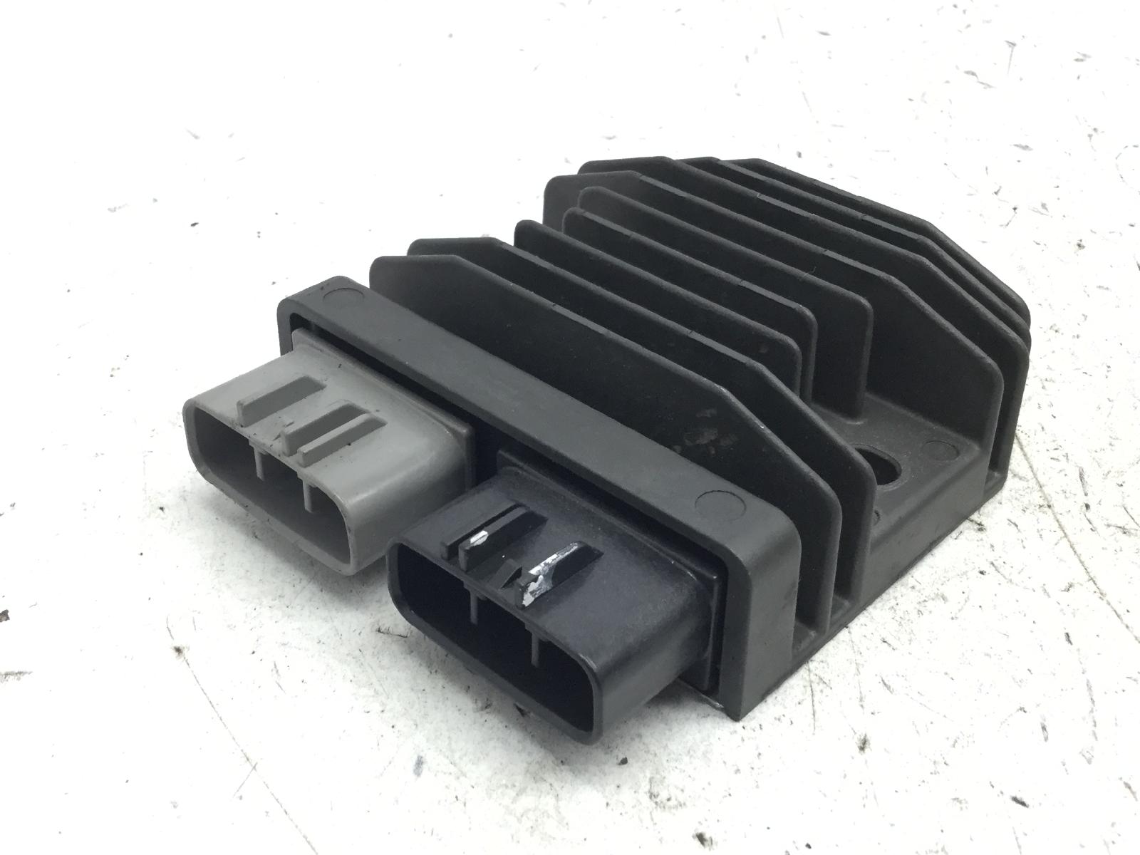Honda cbr rr abs km0 600 regolatore di tensione 2024 2026 pc69a4rk