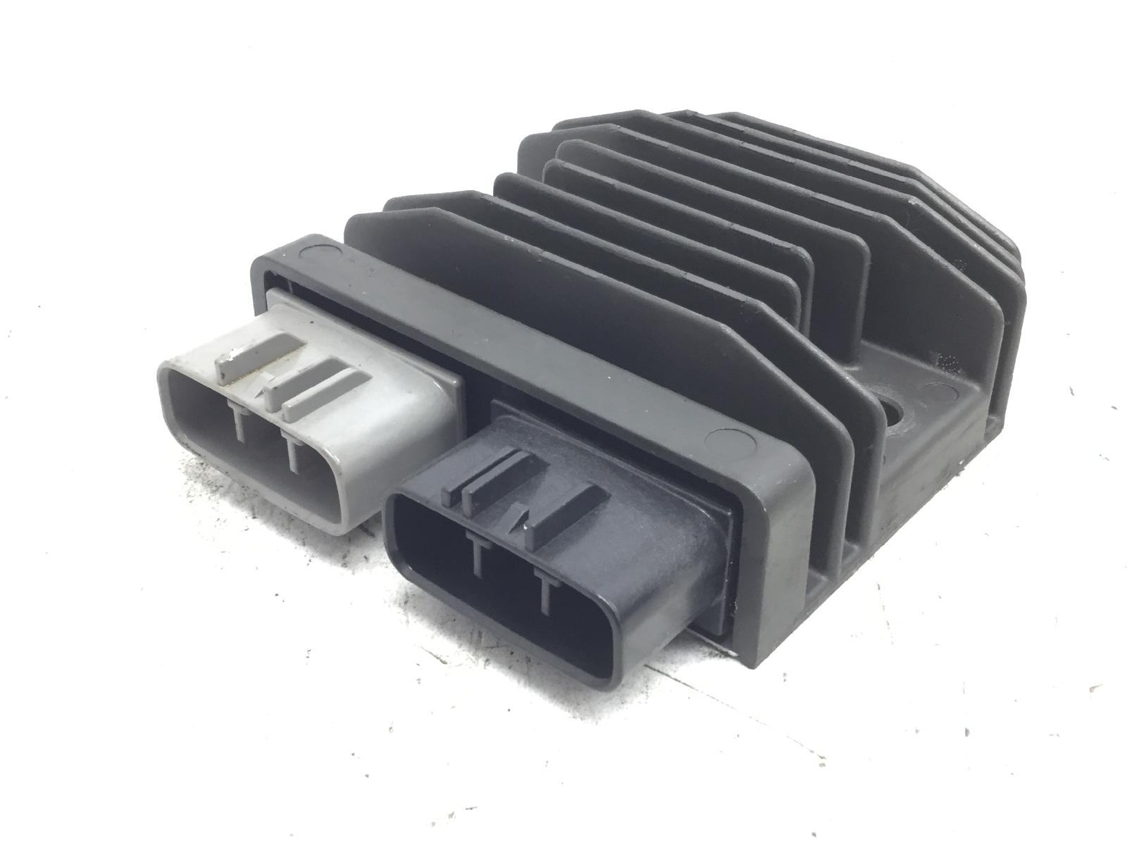 Honda cbr rr abs km0 600 regolatore di tensione 2024 2026 pc69a4rk