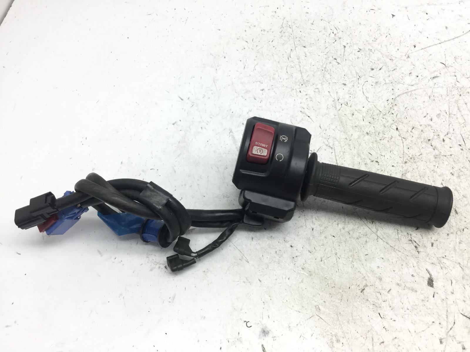 Honda cbr rr abs km0 600 devio commutatore accensione destro e manopola 2024 2026 pc69a4rk