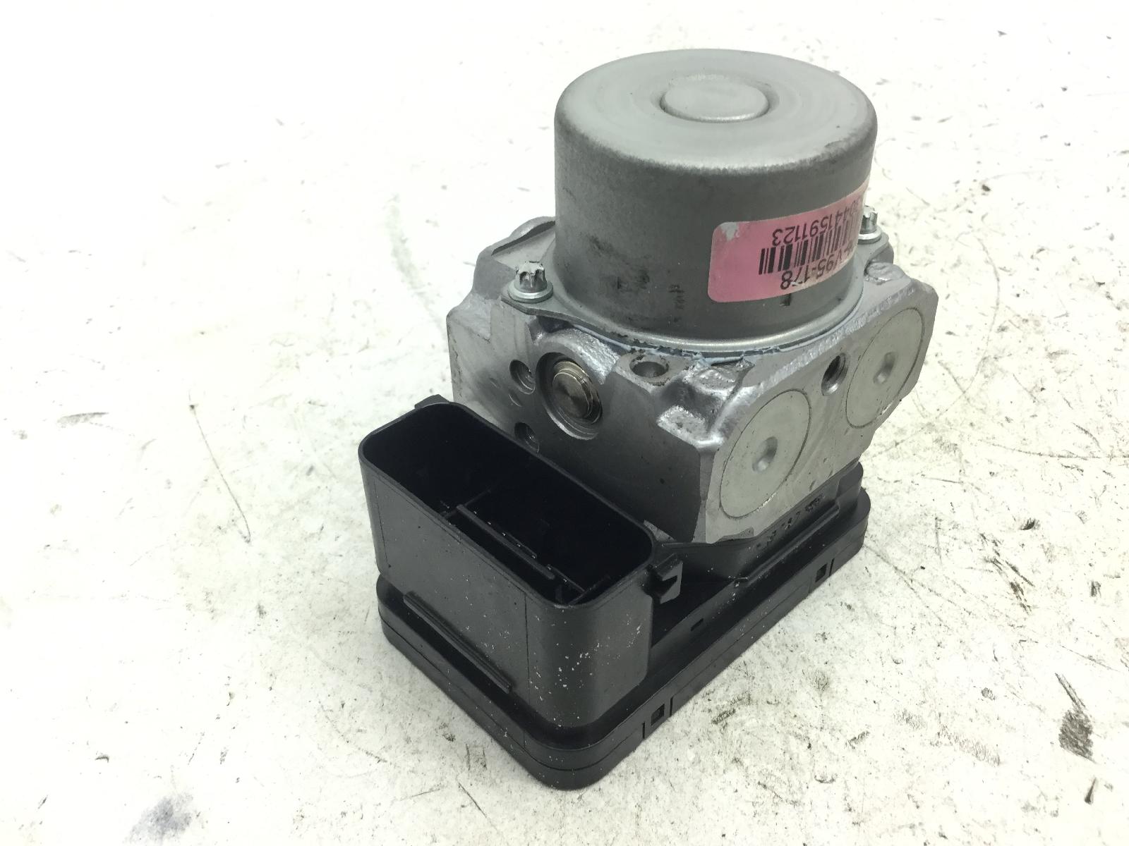 Honda cbr rr abs km0 600 attuatore modulatore pompa abs freni 2024 2026 pc69a4rk