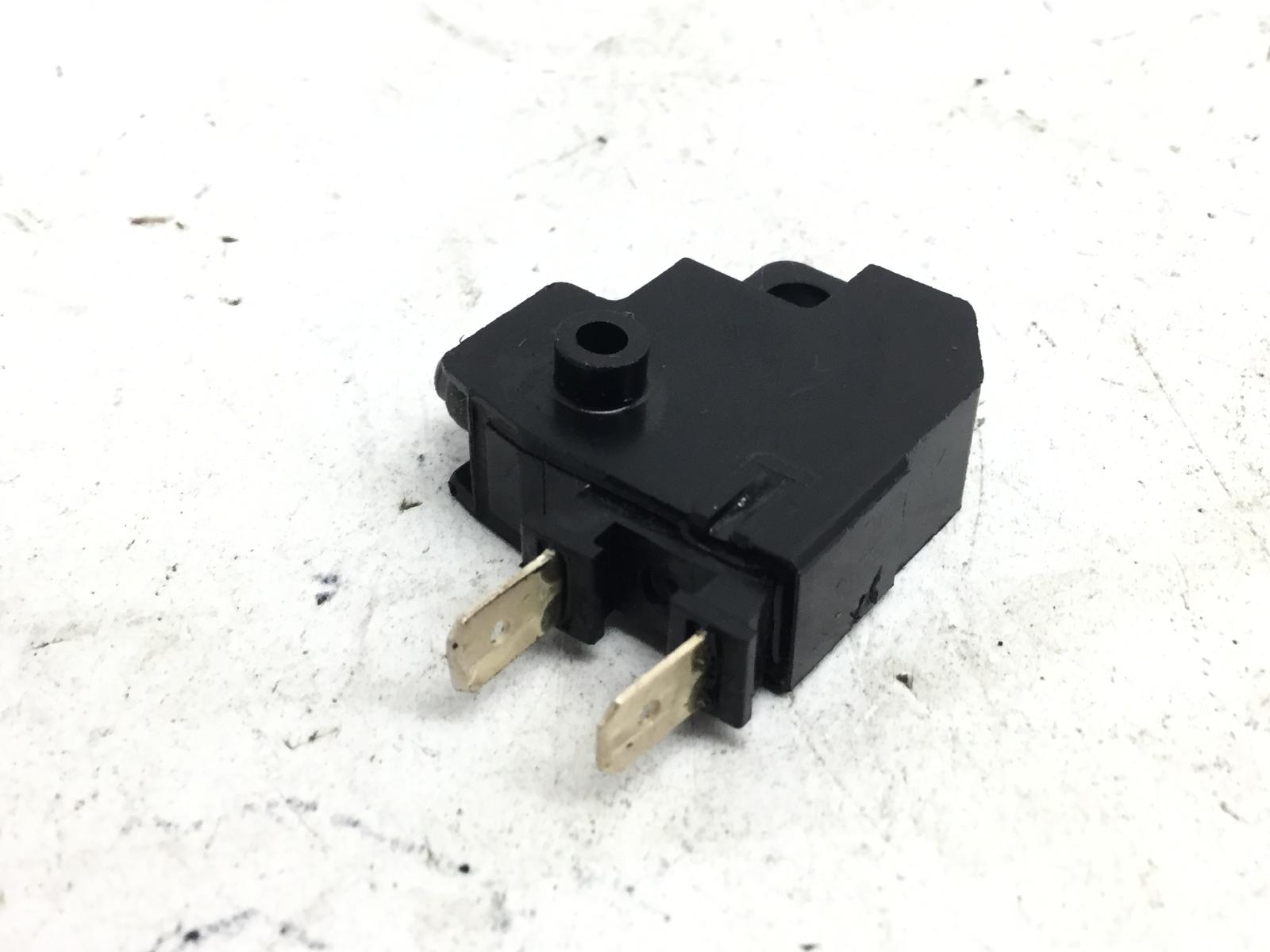 Honda cbr rr abs km0 600 sensore stop microstop freno anteriore destro 2024 2026 pc69a4rk
