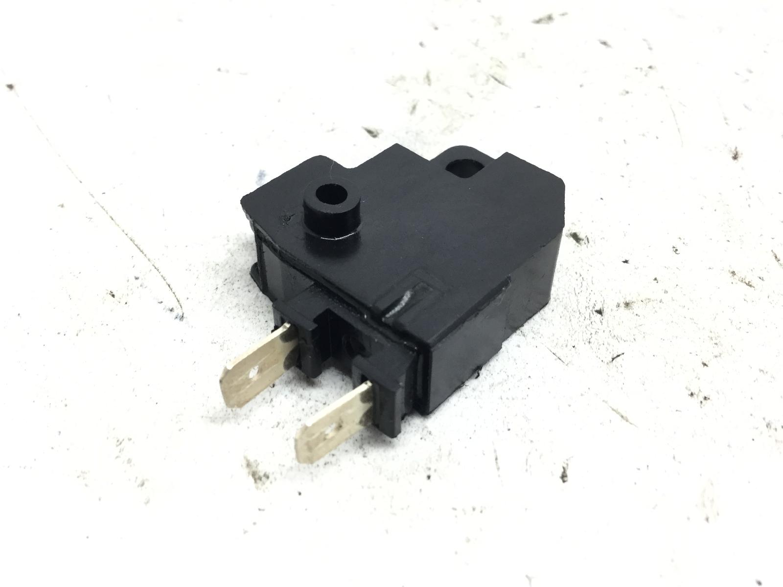 Honda cbr rr abs km0 600 sensore stop microstop freno anteriore destro 2024 2026 pc69a4rk
