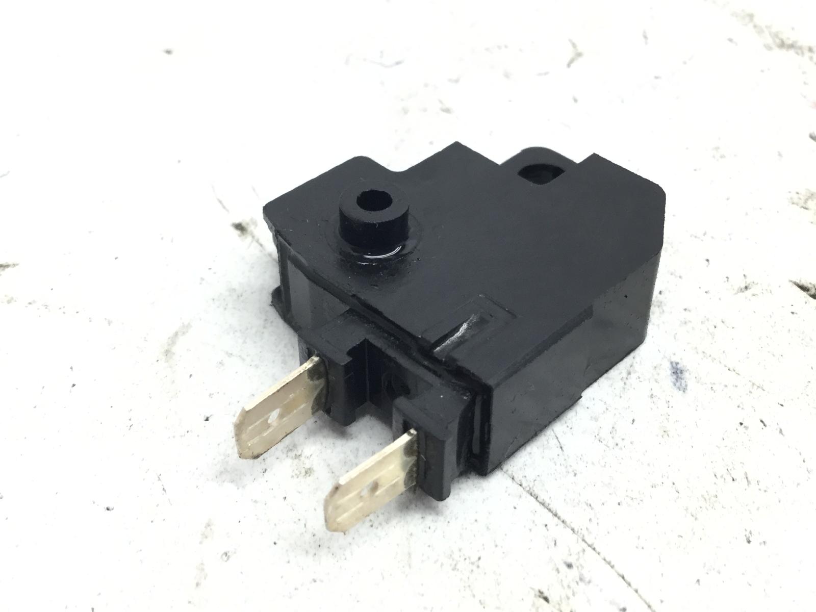 Honda cbr rr abs km0 600 sensore stop microstop freno anteriore destro 2024 2026 pc69a4rk