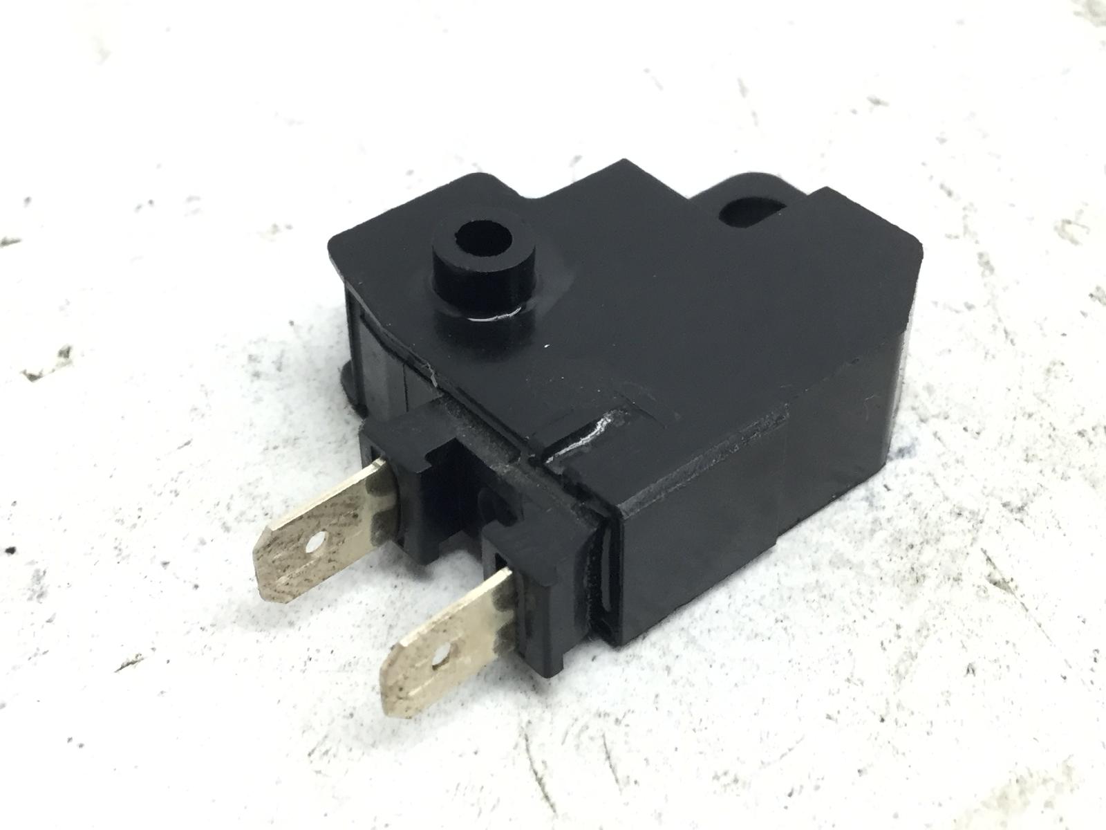 Honda cbr rr abs km0 600 sensore stop microstop freno anteriore destro 2024 2026 pc69a4rk