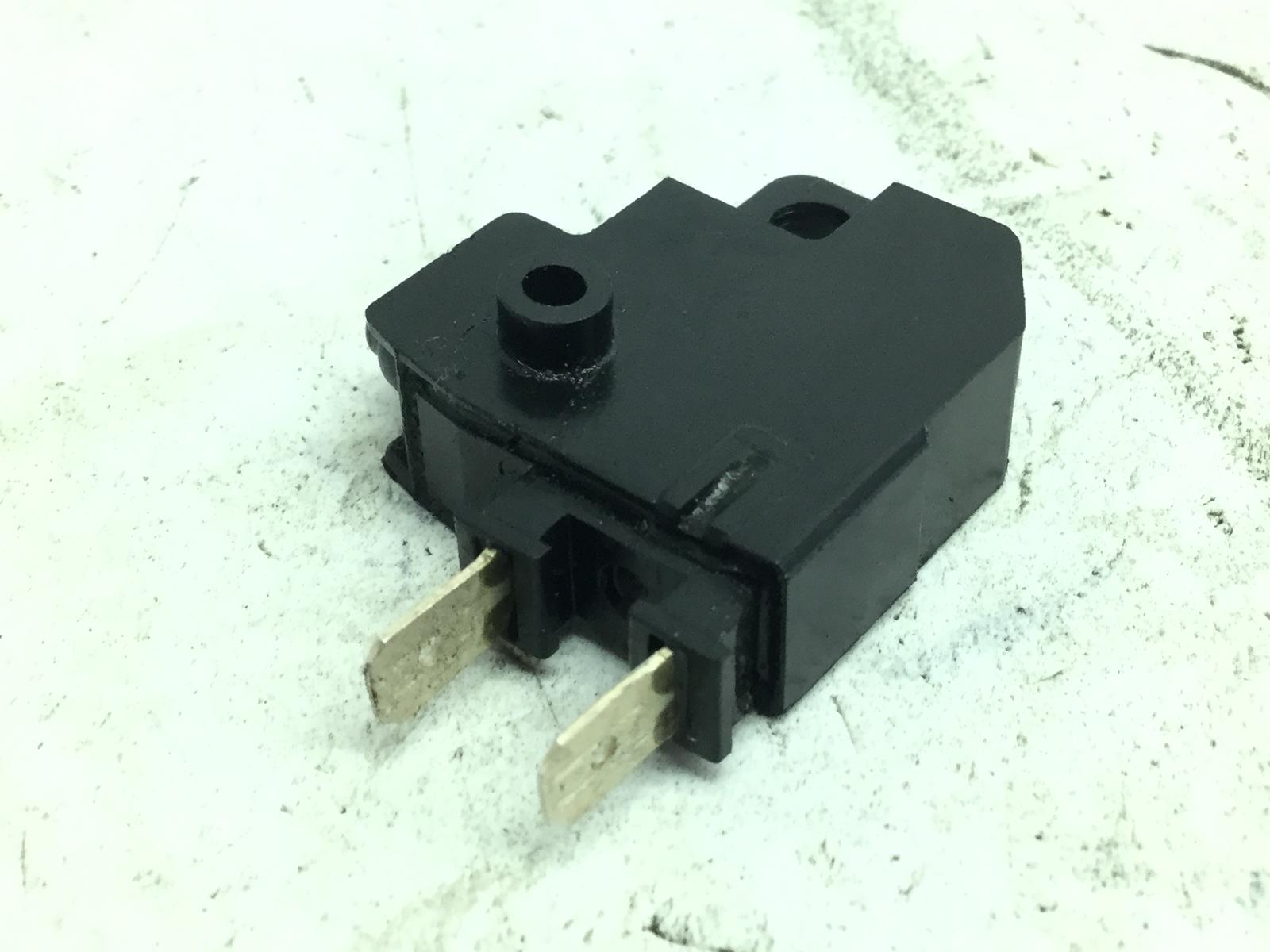 Honda cbr rr abs km0 600 sensore stop microstop freno anteriore destro 2024 2026 pc69a4rk