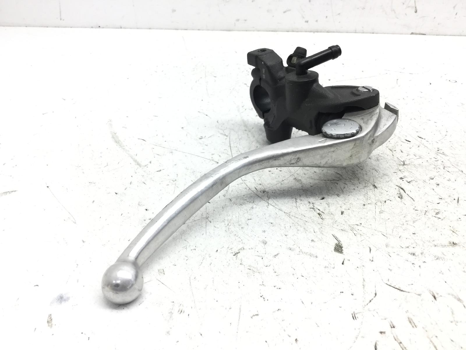 Honda cbr rr abs km0 600 pompa freno anteriore destra e leva piegata 2024 2026 pc69a4rk