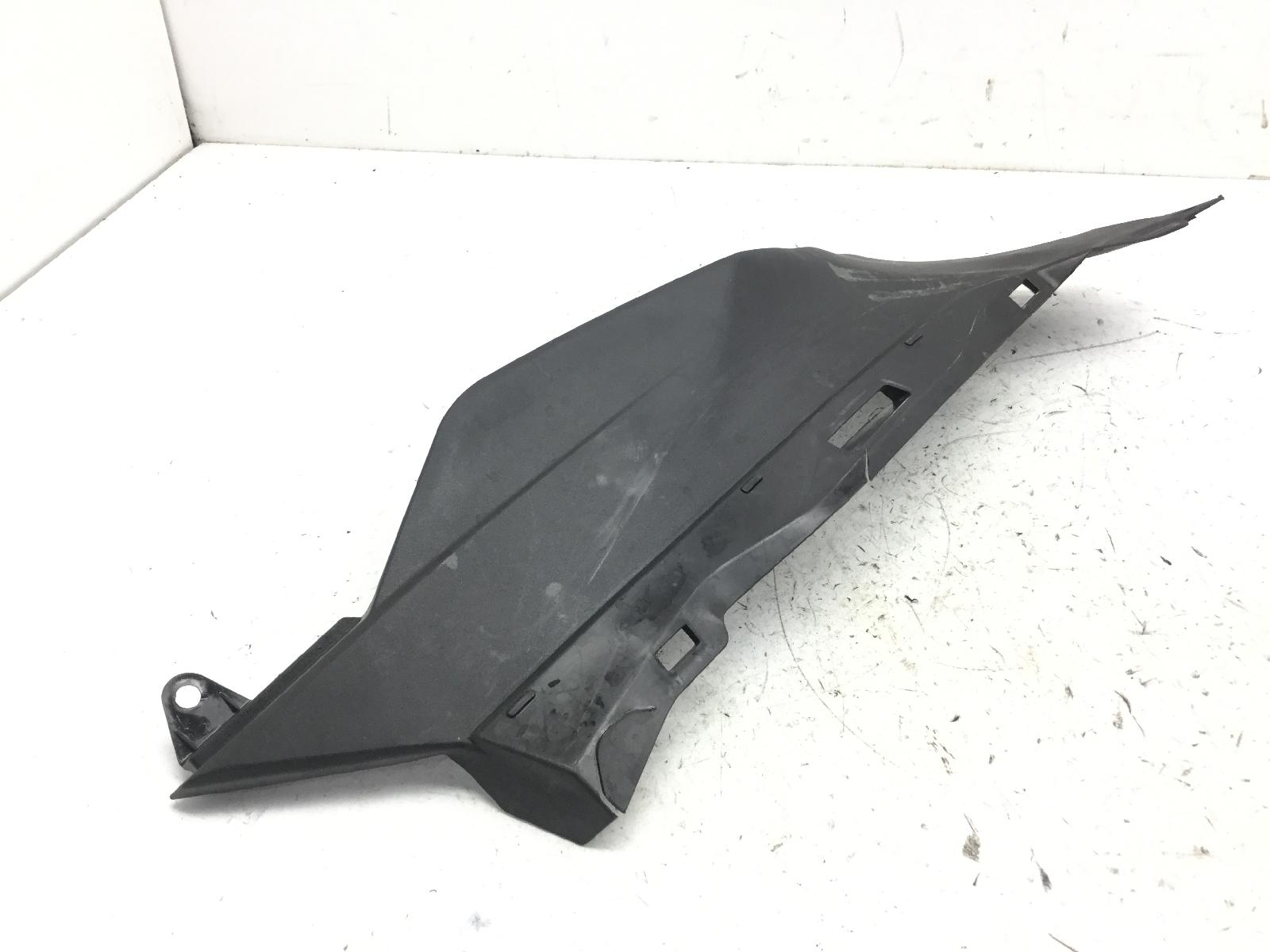 Honda cbr rr abs km0 600 carena inferiore destra serbatoio benzina 2024 2026 pc69a4rk