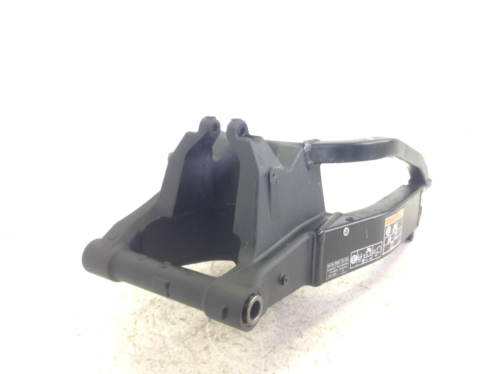 Honda cbr rr abs km0 600 forcellone posteriore - ammaccatura 2024 2026 pc69a4rk