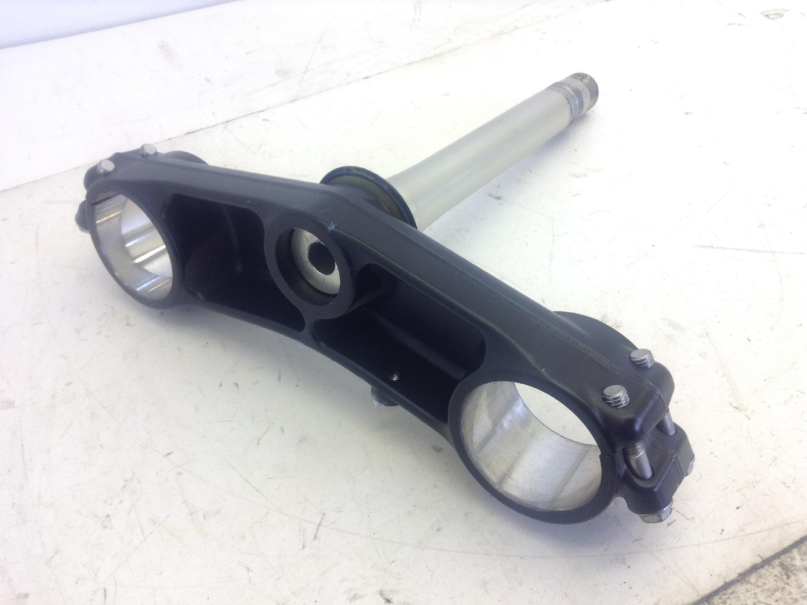 Honda cbr rr abs km0 600 piastra inferiore forcella - leggermente storta 2024 2026 pc69a4rk