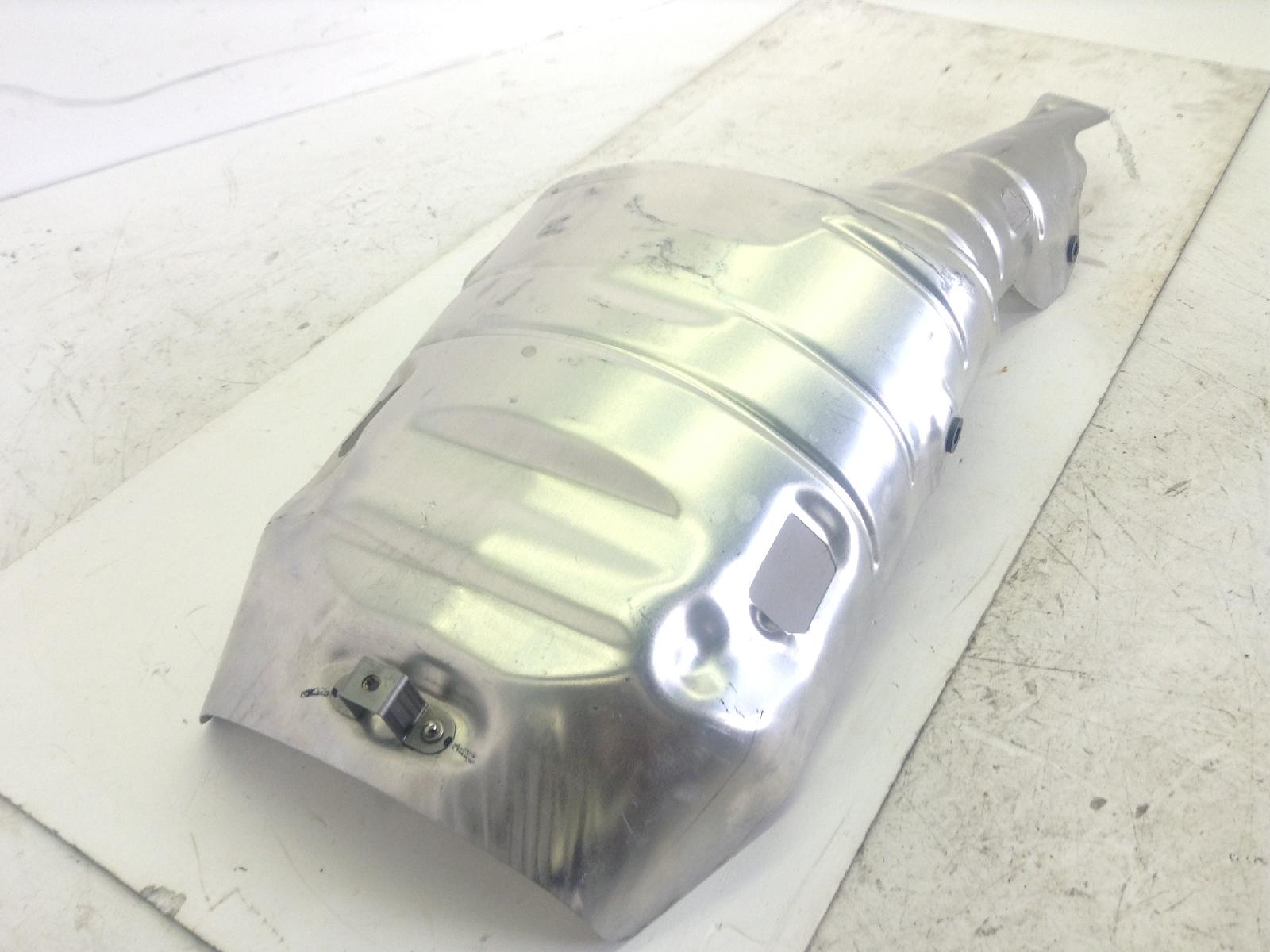 Honda cbr rr abs km0 600 piastra paracalore terminale scarico marmitta 2024 2026 pc69a4rk