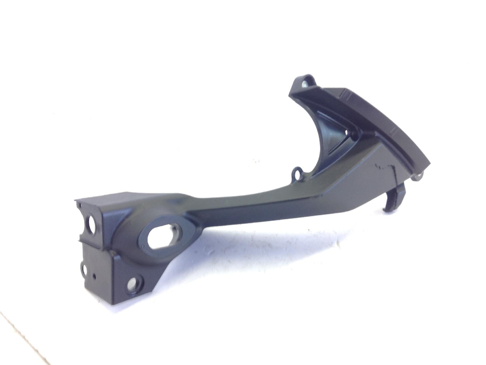 Honda cbr rr abs km0 600 supporto parafango posteriore portatarga destro 2024 2026 pc69a4rk