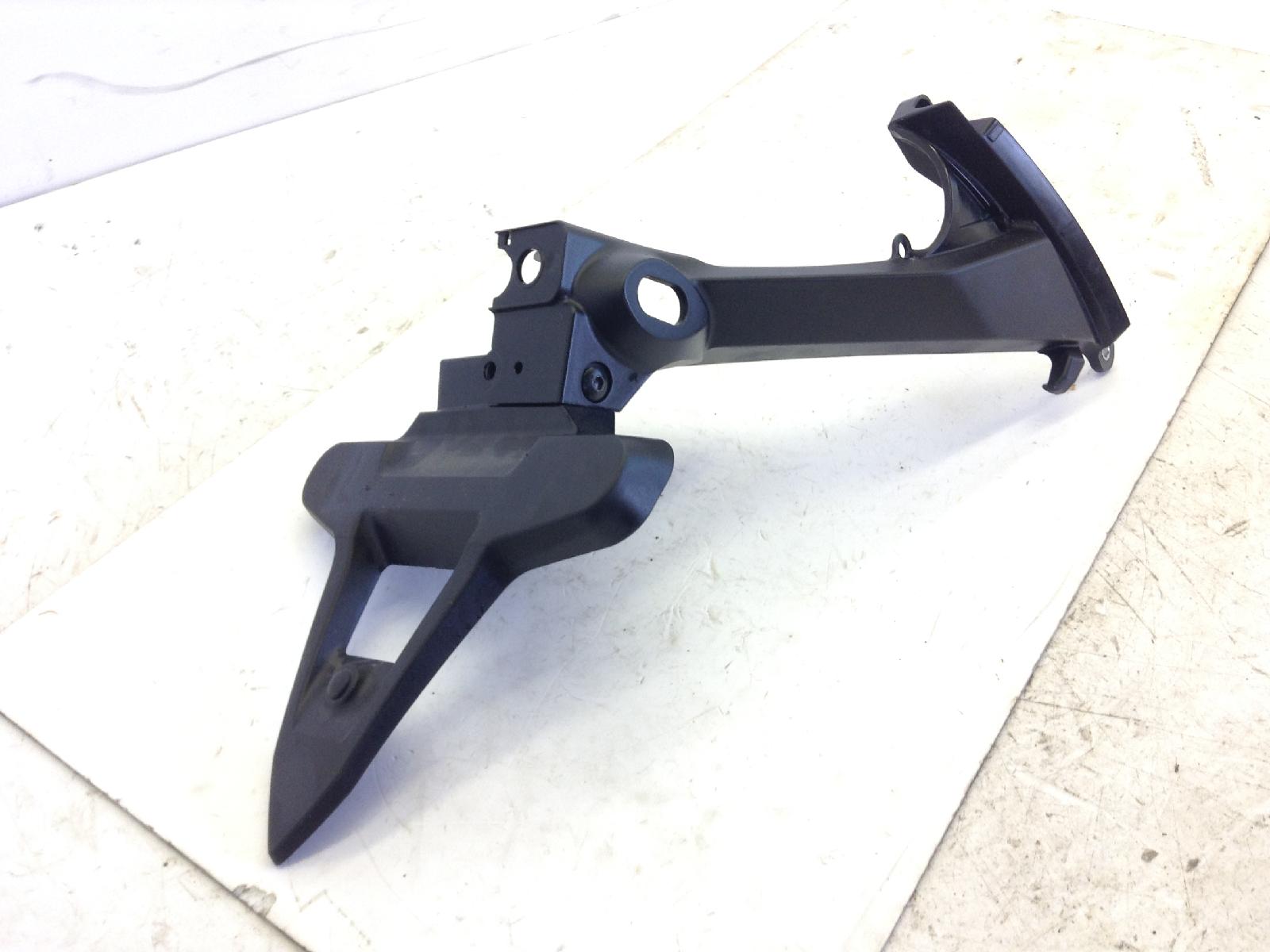 Honda cbr rr abs km0 600 parafango portatarga e staffa supporto destra 2024 2026 pc69a4rk