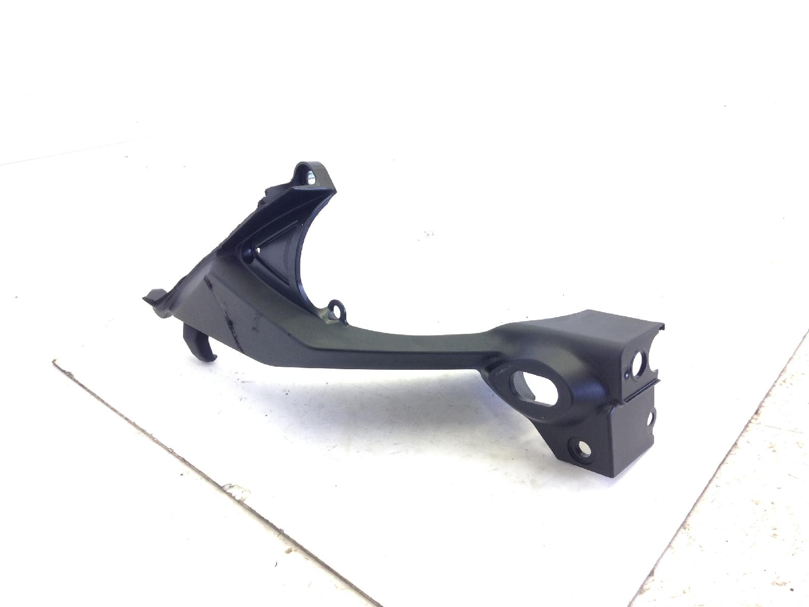 Honda cbr rr abs km0 600 supporto parafango posteriore portatrga sinistro 2024 2026 pc69a4rk