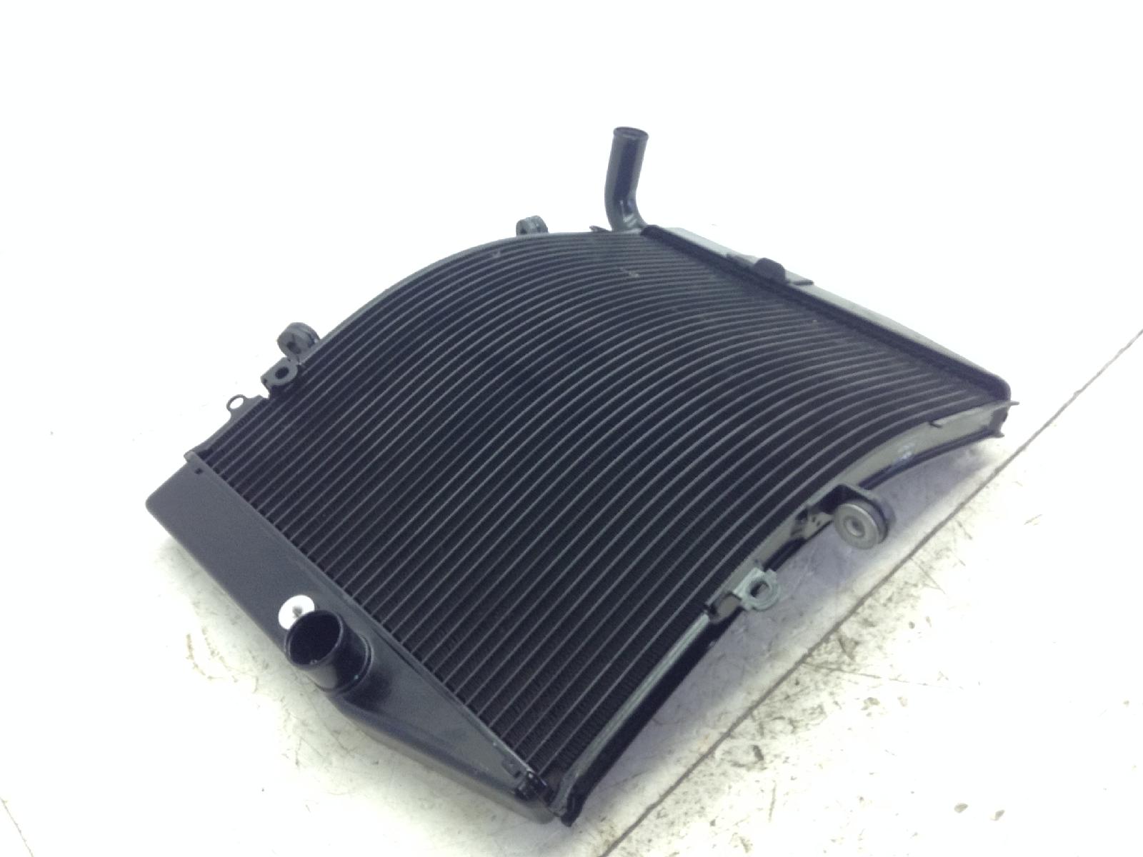 Honda cbr rr abs km0 600 radiatore acqua liquiso raffreddamento motore 2024 2026 pc69a4rk