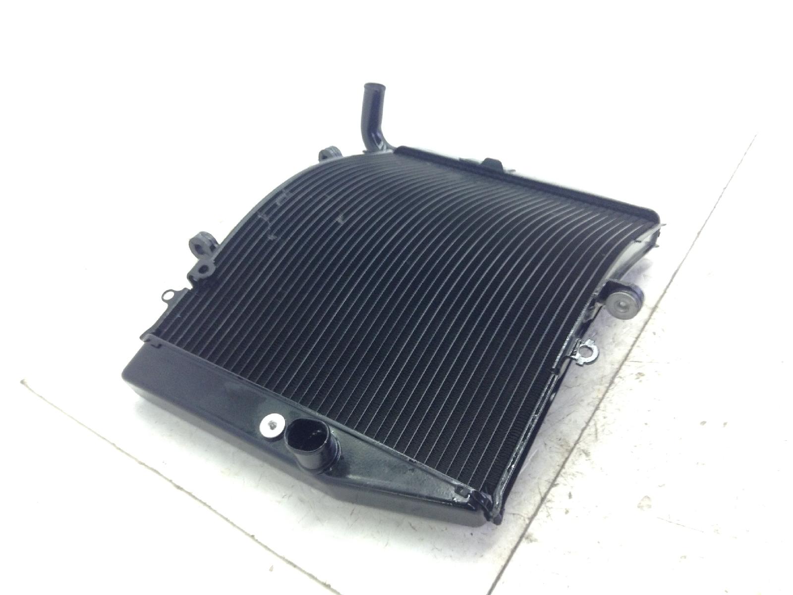 Honda cbr rr abs km0 600 radiatore acqua liquido raffreddamento motore 2024 2026 pc69a4rk
