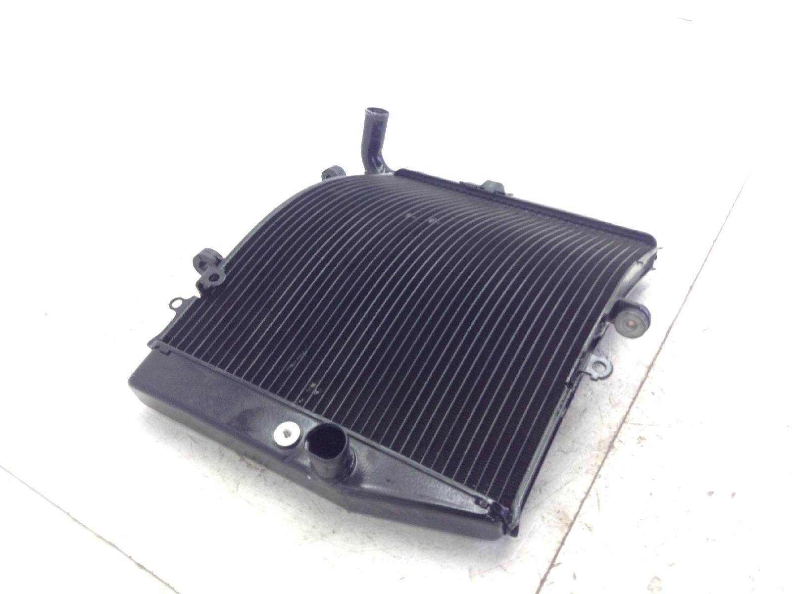 Honda cbr rr abs km0 600 radiatore acqua liquido raffreddamento motore 2024 2026 pc69a4rk