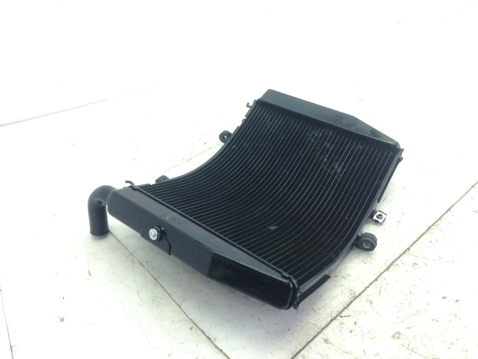 Honda cbr rr abs km0 600 radiatore acqua raffreddamento motore - storto 2024 2026 pc69a4rk