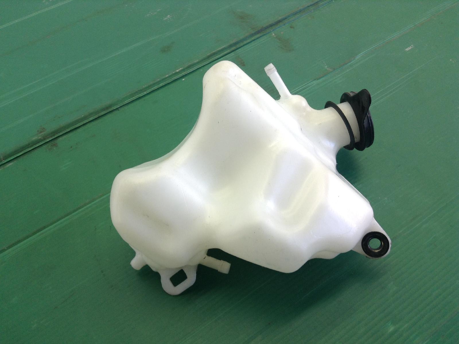 Honda cbr rr abs km0 600 vaso espansione liquido raffreddameto motore 2024 2026 pc69a4rk