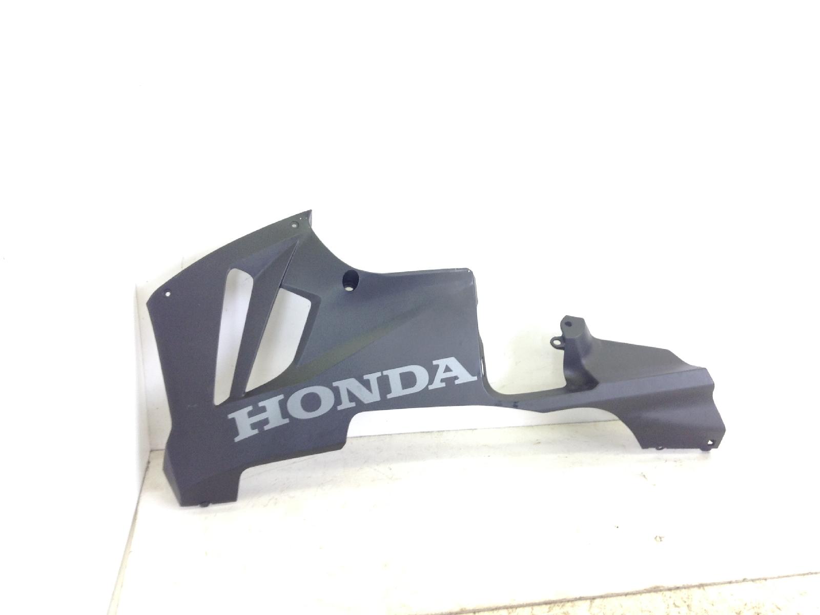 Honda cbr rr abs km0 600 carena chiglia puntale anteriore sinistra 2024 2026 pc69a4rk