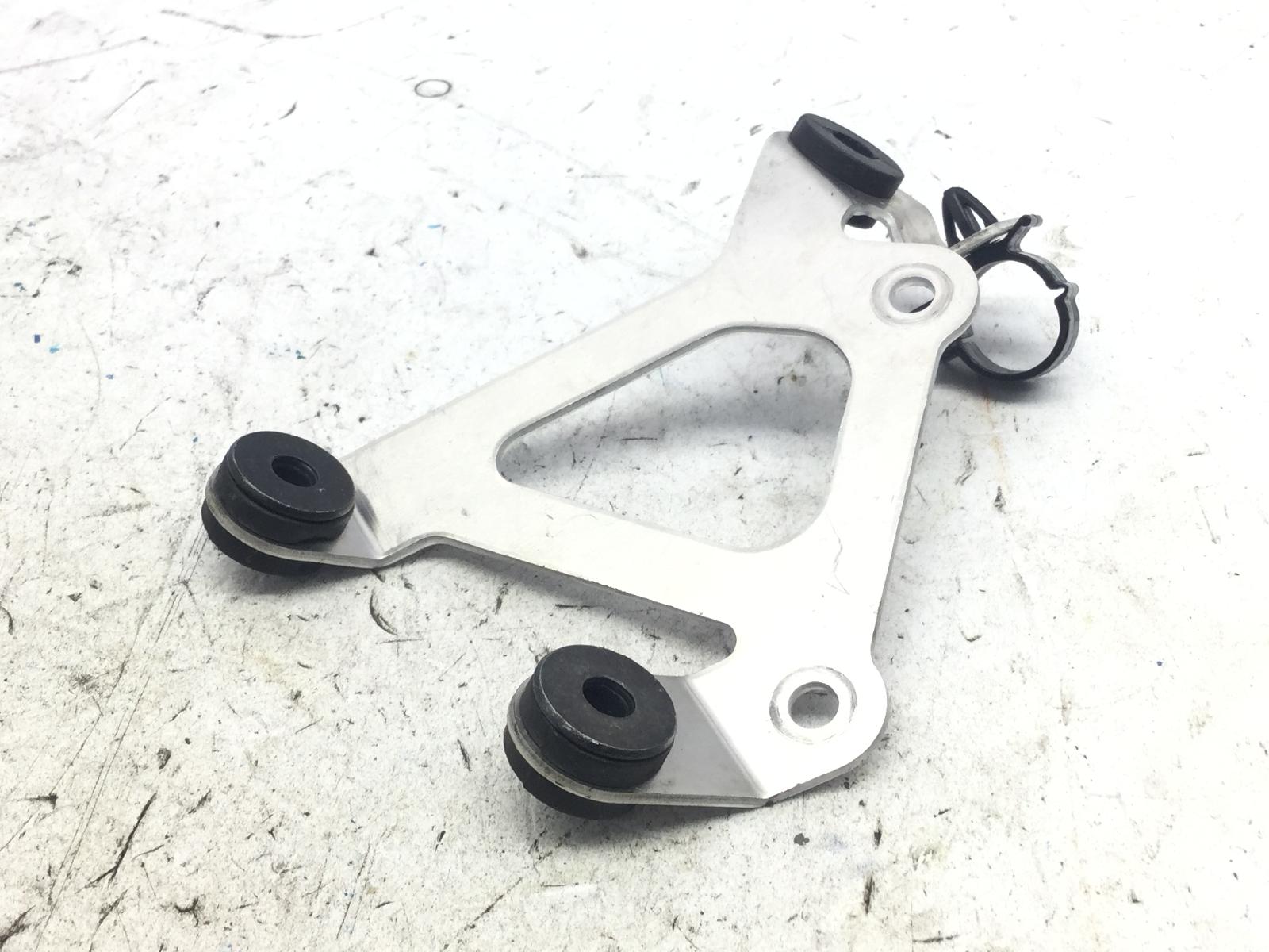 Honda cbr rr abs km0 600 staffa regolatore di tensione 2024 2026 pc69a4rk