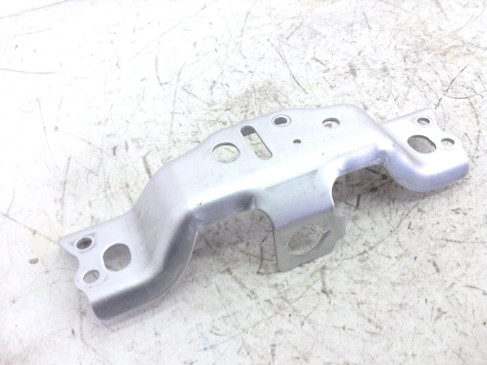 Honda cbr rr abs km0 600 staffa supporto gancio sella 2024 2026 pc69a4rk
