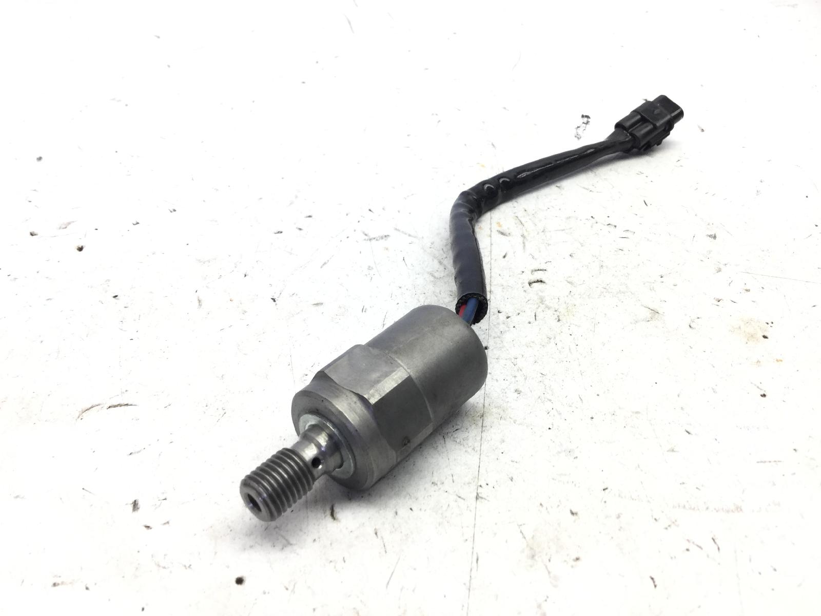 Triumph scrambler xe 1200 sensore stop microstop freno posteriore 2021 2023 smtdads0hyscb