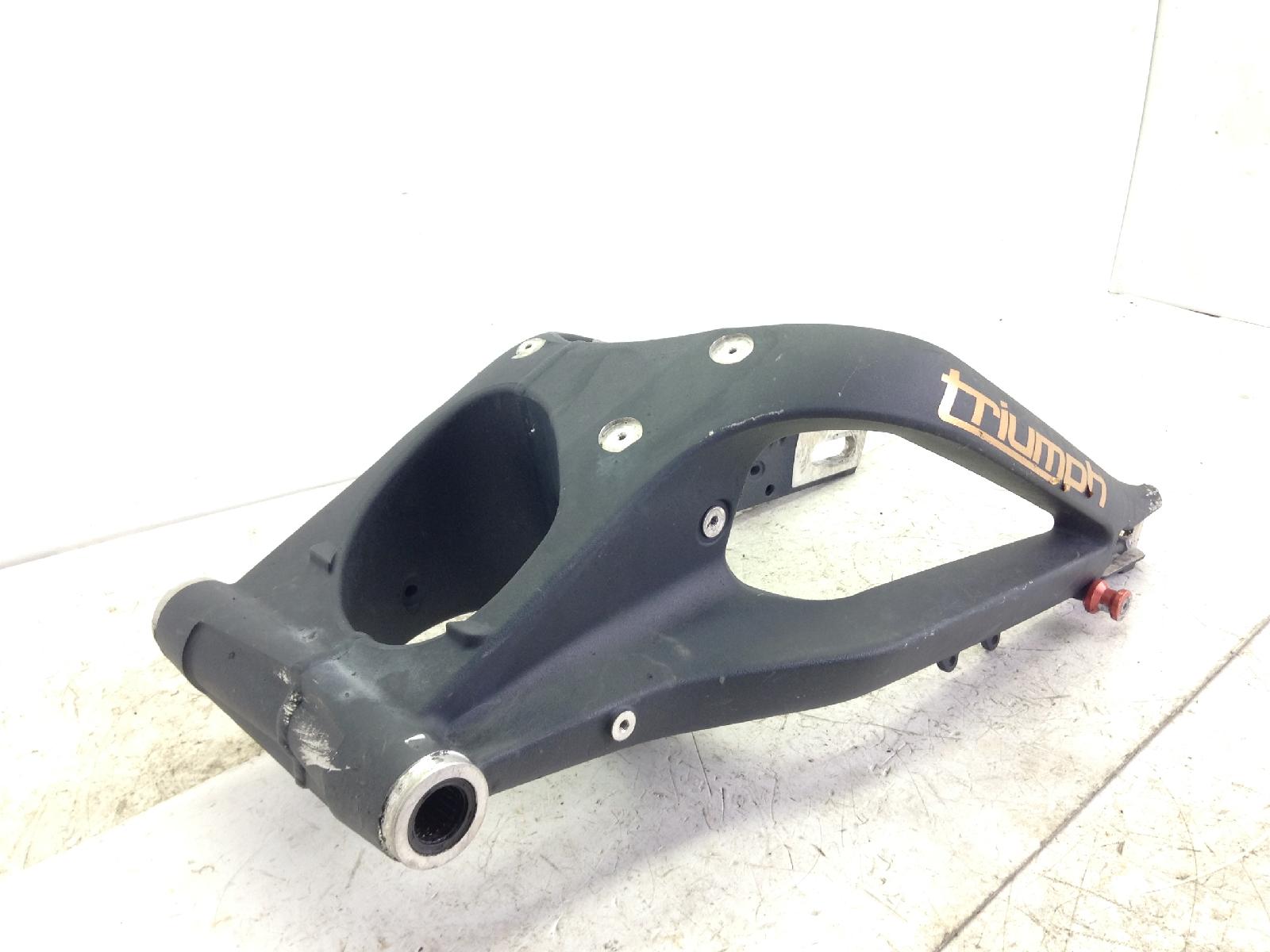 Triumph daytona 675 r 675 forcellone posteriore 2009 2012 smttmd1066a