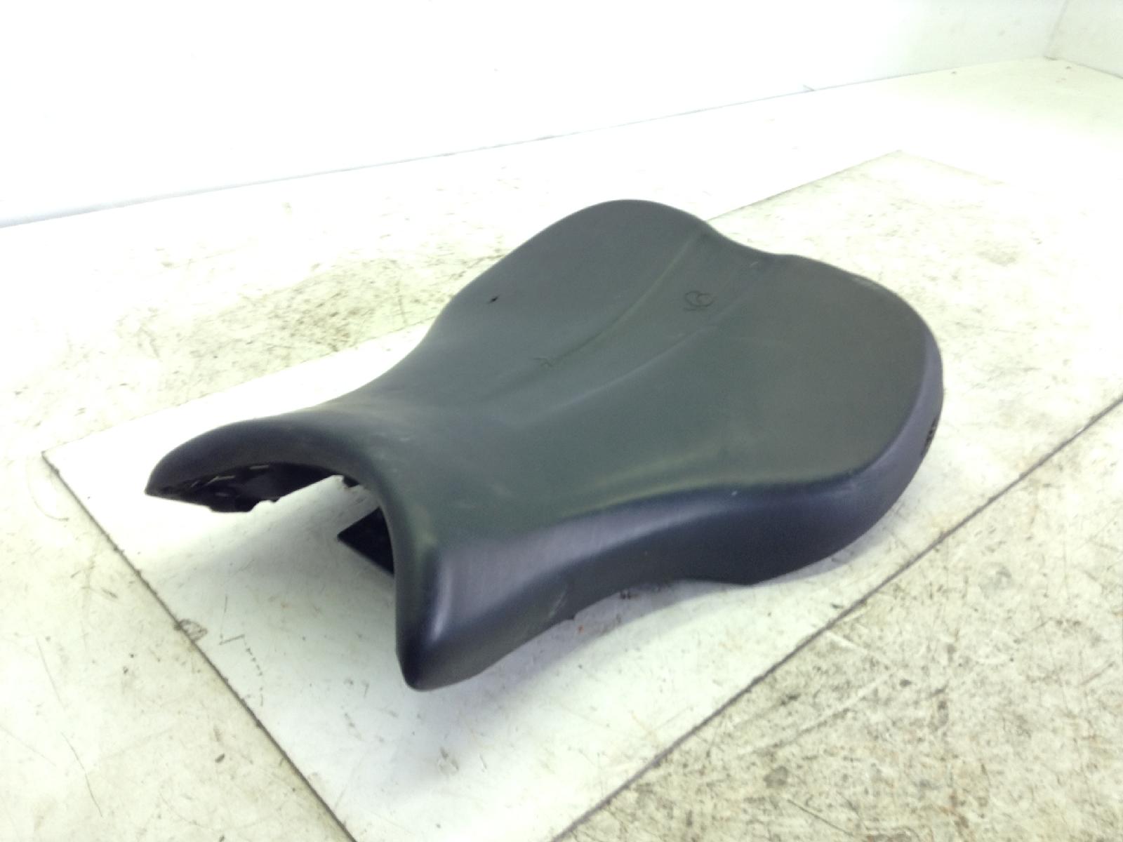 Triumph daytona 675 r 675 sella saddle pilota - difetti 2009 2012 smttmd1066a