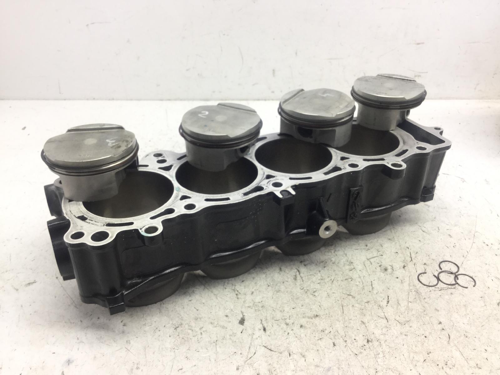 Honda cb gt abs km0 1000 cilindro e pistoni 2026 2026 jh2sc93a