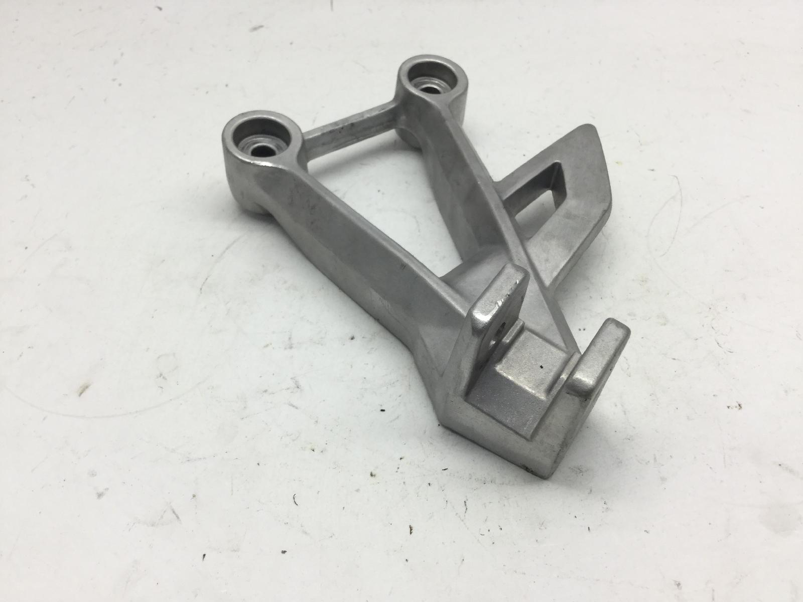 Honda cb gt abs km0 1000 supporto pedana posteriore sinistra 2026 2026 jh2sc93a