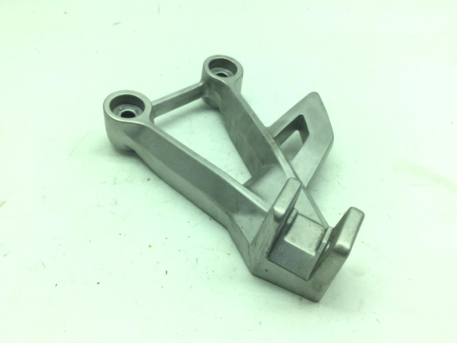 Honda cb gt abs km0 1000 supporto pedana posteriore sinistra 2026 2026 jh2sc93a