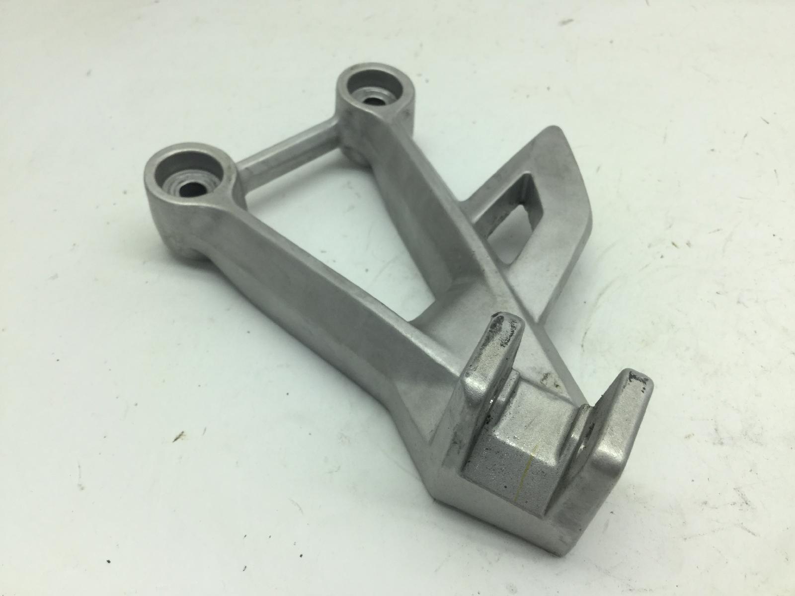 Honda cb gt abs km0 1000 supporto pedana posteriore sinistra 2026 2026 jh2sc93a