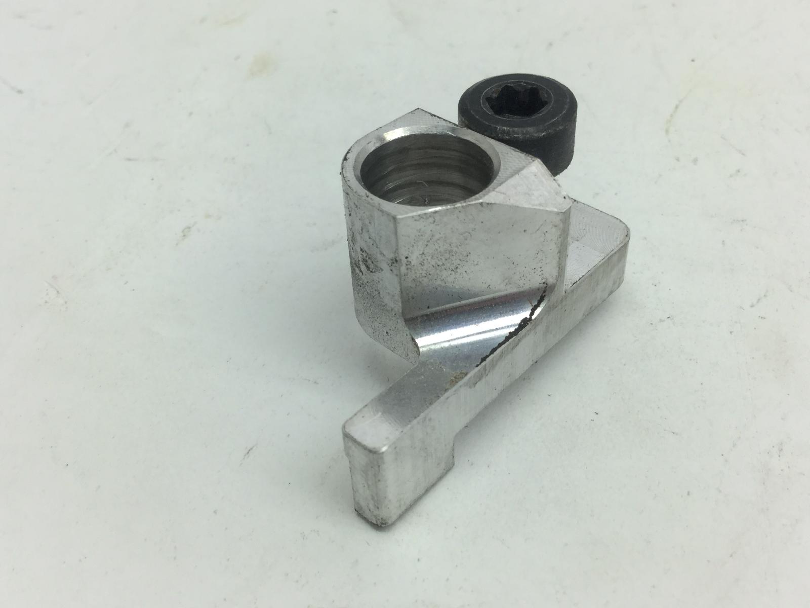 Honda cb gt abs km0 1000 supporto sensore velocita' anteriore e vite 2026 2026 jh2sc93a