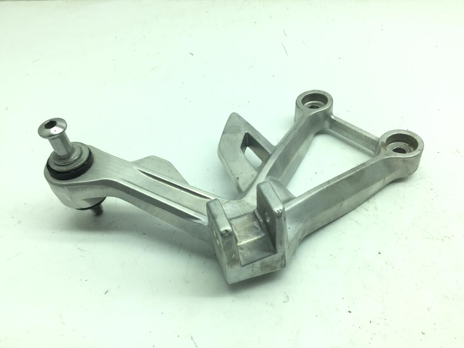 Honda cb gt abs km0 1000 supporto pedana posteriore destra 2026 2026 jh2sc93a