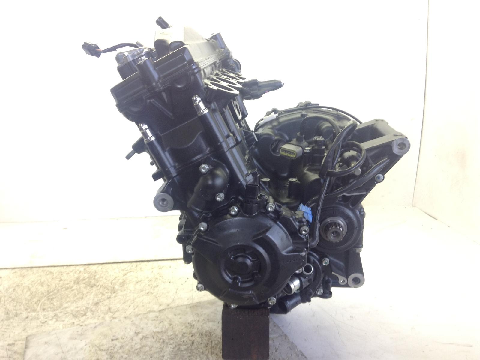 Honda cb gt abs km0 1000 blocco motore engine - mod. sc93e - micro difetto 2026 2026 jh2sc93a