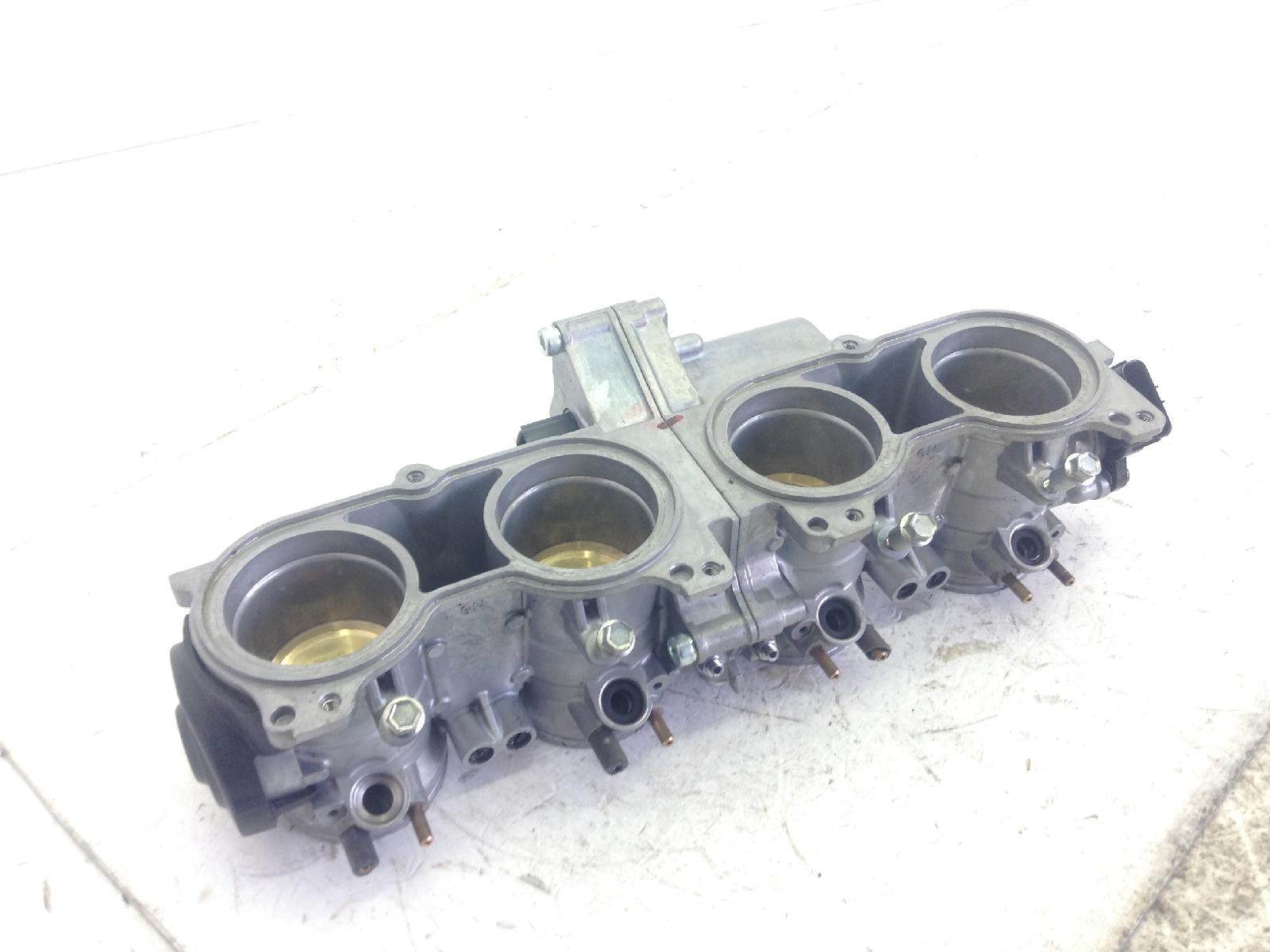 Honda cb gt abs km0 1000 corpo farfallato 2026 2026 jh2sc93a