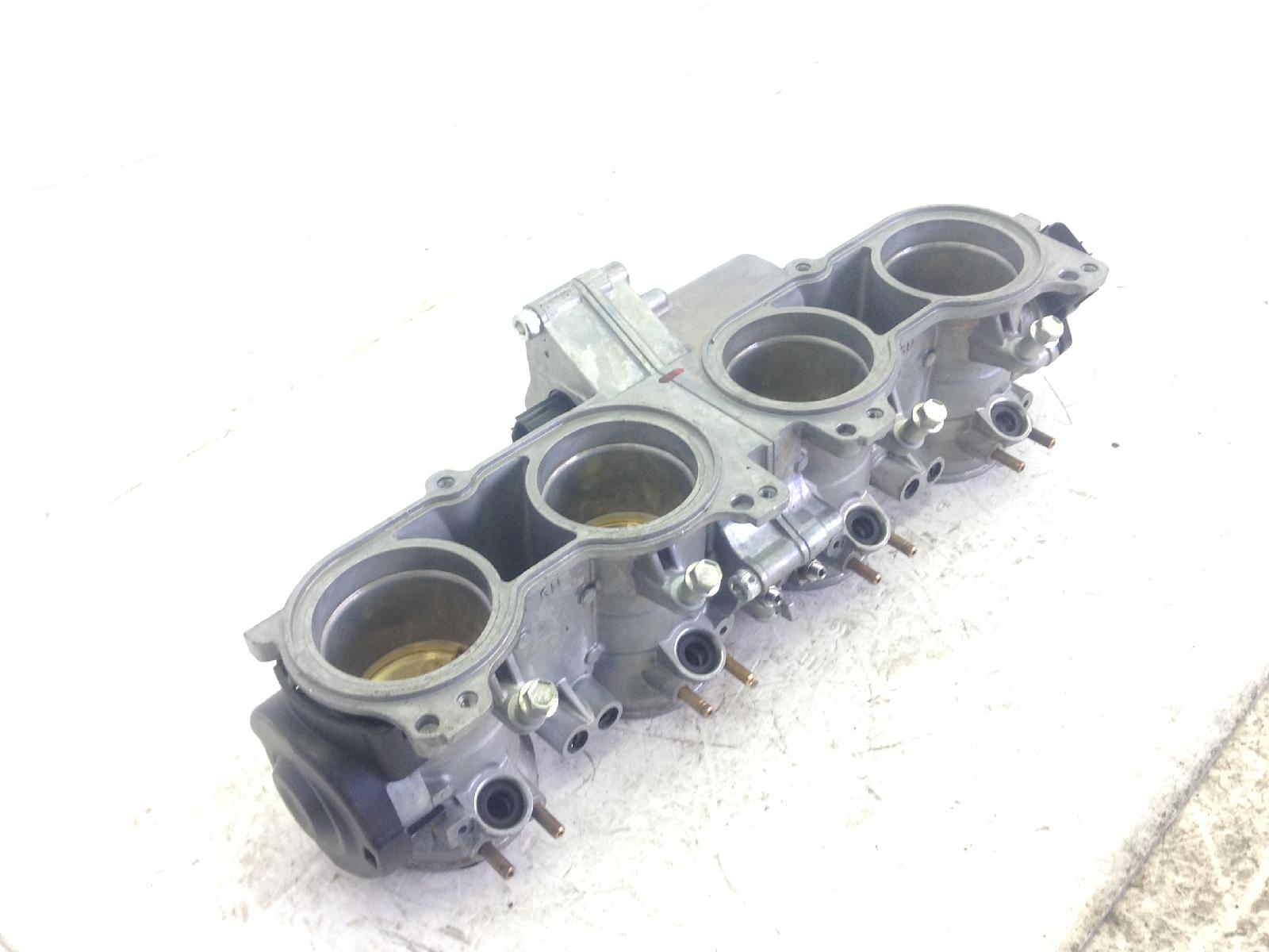 Honda cb gt abs km0 1000 corpo farfallato 2026 2026 jh2sc93a