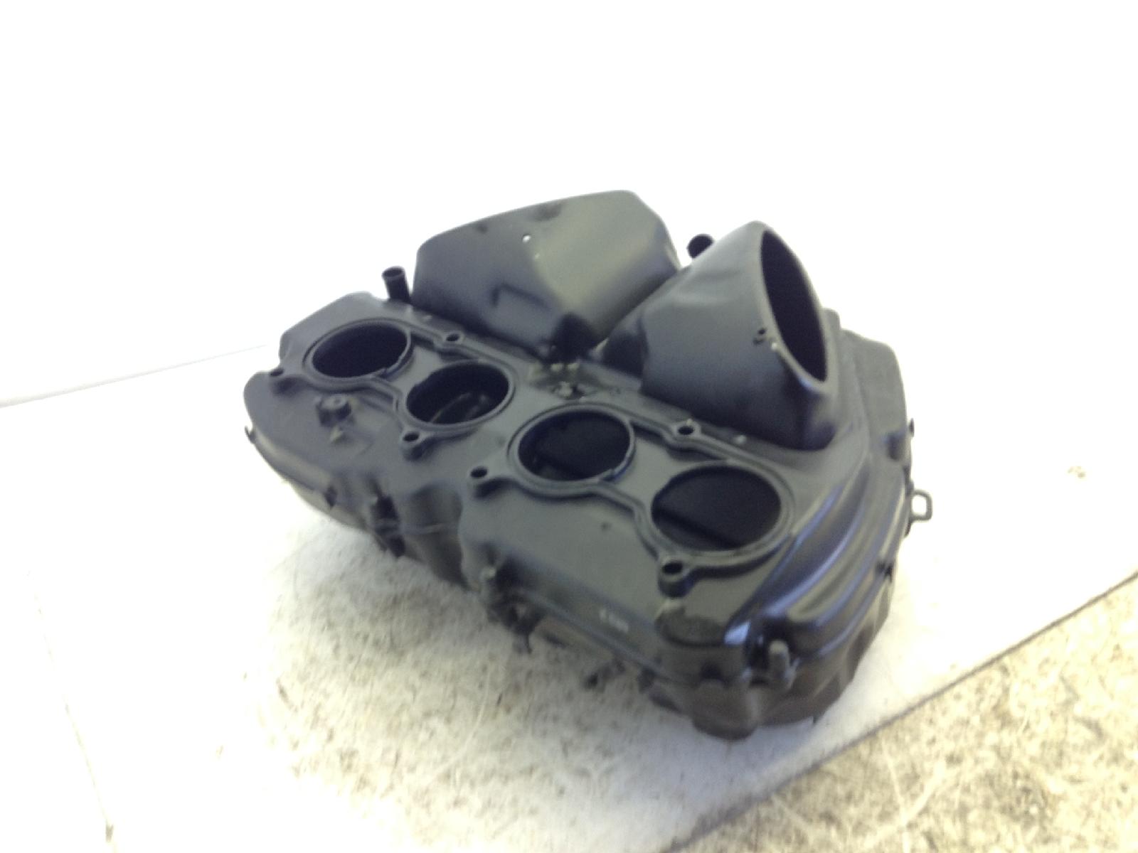 Honda cb gt abs km0 1000 cassa scatola filtro aria vuota 2026 2026 jh2sc93a