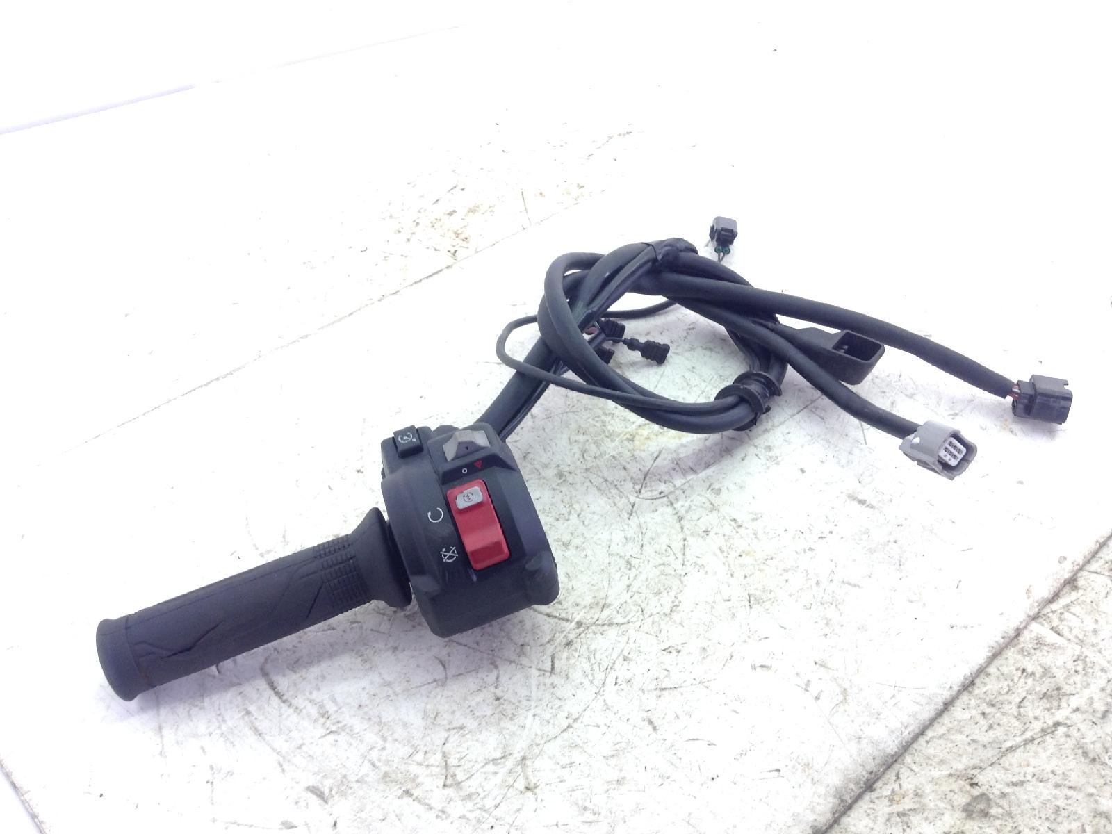 Honda cb gt abs km0 1000 devio commutatore accensione destro e manopola 2026 2026 jh2sc93a