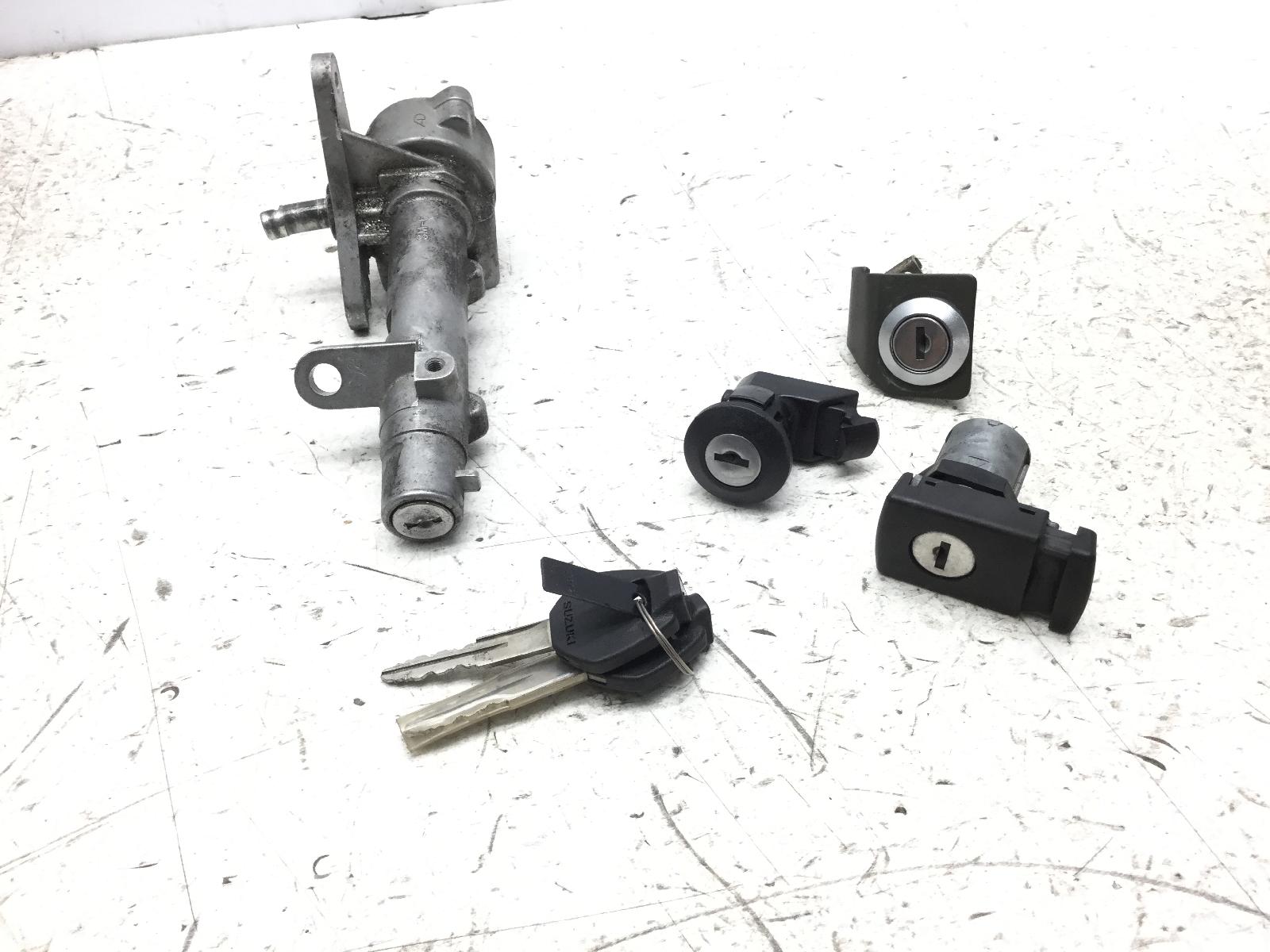 Suzuki burgman an 400 blocchetto accensione chiavi 2001 2002 au111
