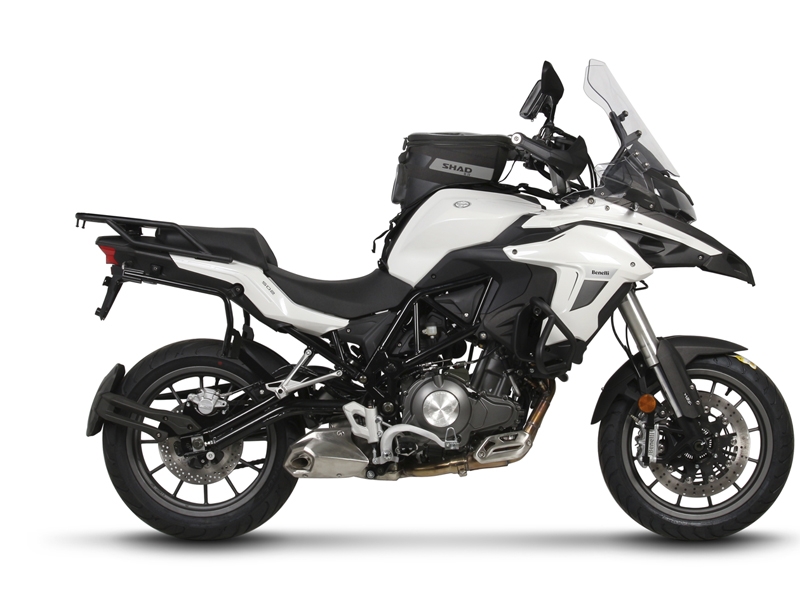 Trk 502 abs euro 4 500 shad 3p system kit fissaggio coppia staffe supporti portapacchi valigie borse bauletti portaoggetti laterali benelli trk 502 2017 al 2020 2017 2017