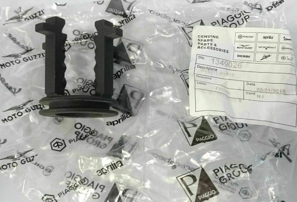 Innesto crocera cambio 4 marce vespa 50/125 mod. bassa, h50,2 mm orig. piaggio