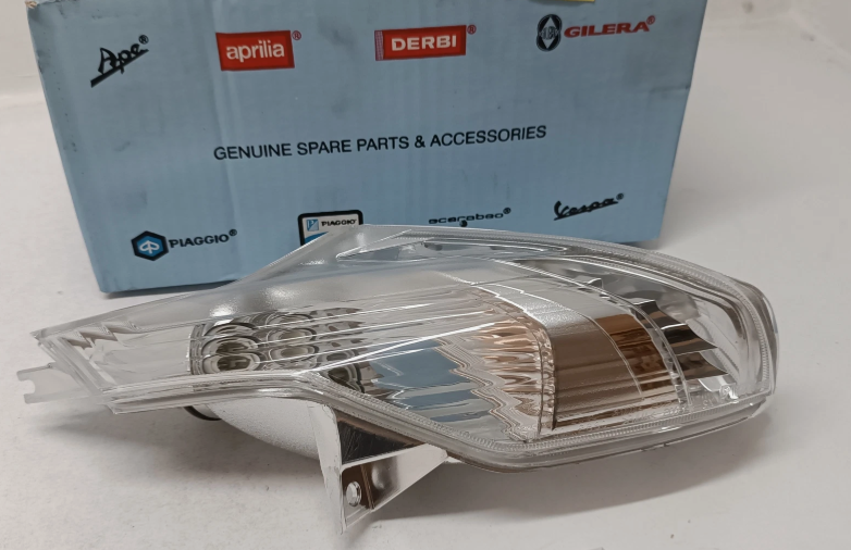 Piaggio beverly 4t 4v sport touring 350 fanale freccia posteriore sx 2011 2014 m6930